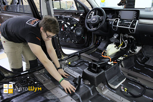 Звукоизоляция пола Киа Соренто