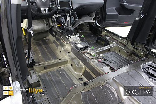 Штатная шумоизоляция пол Фольксваген Пассат