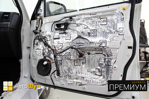 Виброизоляция дверей Митсубиси Паджеро