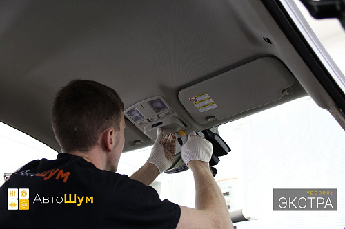 Разбираем крышу Мазды 6