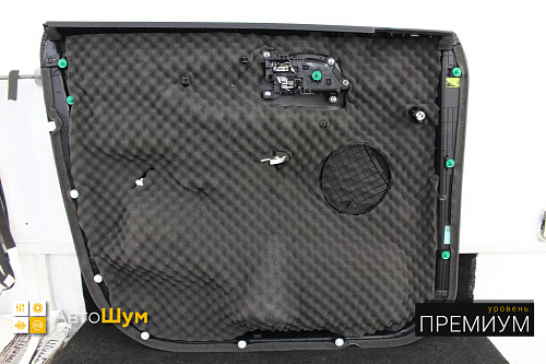 Шумоизоляция дверной обшивки Хендай Санта Фе