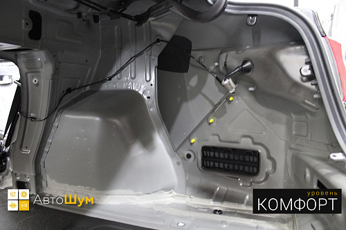 Заводская виброизоляция на арках Киа Рио