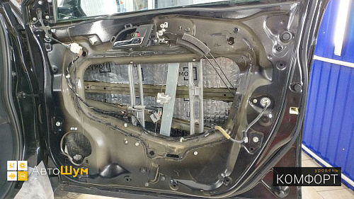 Виброизоляция дверей Хонды СРВ