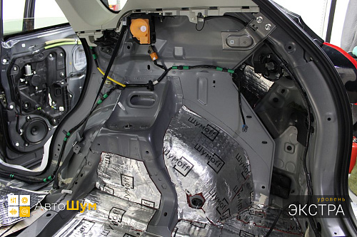 Виброизоляция арок Мазды СХ5