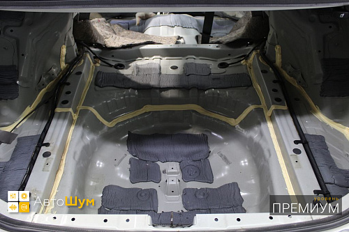 Штатная шумоизоляция Хонда Аккорд