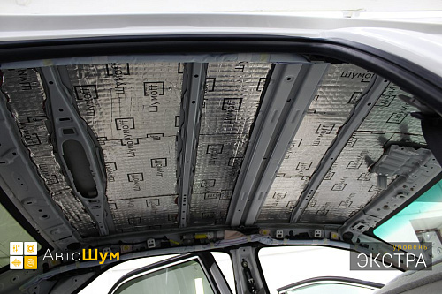 Виброизоляция крыши Тойоты Камри 55