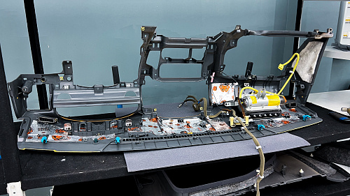 Виброизоляция корпуса панели  Тойота Ленд Крузер Прадо 120