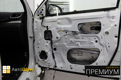 Виброизоляция дверей Митсубиси Паджеро Спорт