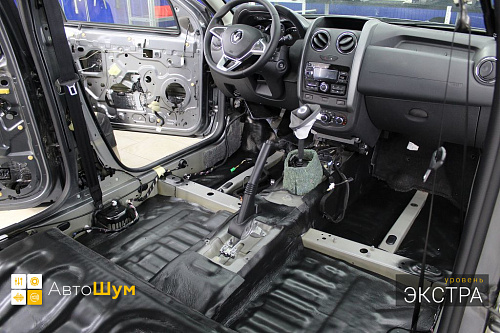 Шумоизоляция днища Рено Дастер