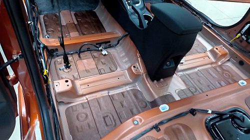 Штатная шумоизоляция Хендай Солярис