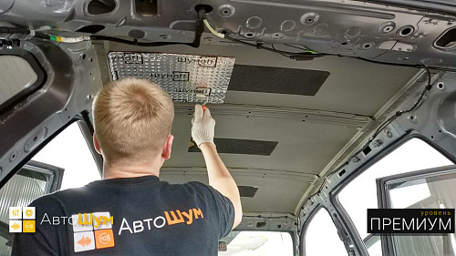 Клеим виброизоляцию Шумофф Joker Лифан Х70