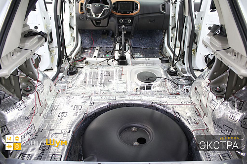 Виброизоляция багажника Лада Х-Рей