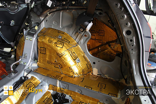 Виброизоляция арок Хонда Джейд