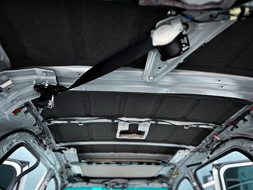 Шумоизоляция крыши Мицубиси Монтеро