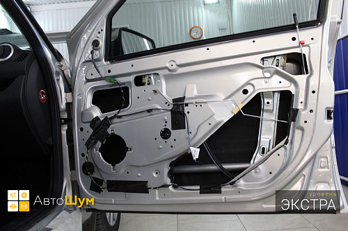 Шумо и теплоизоляция дверей Датсун Он До