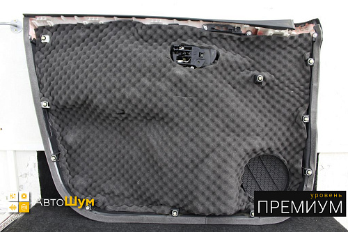Шумоизоляция дверной обшивки  Тойоты Королла Е150