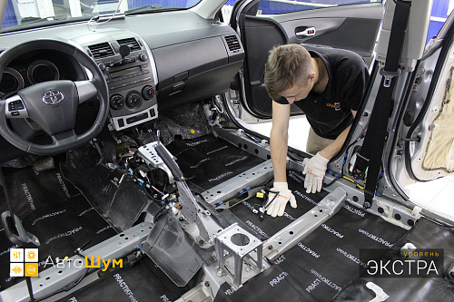 Звукоизоляция пола Тойота Королла E150