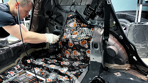 Виброизоляция багажника Хендай Ай Икс 35