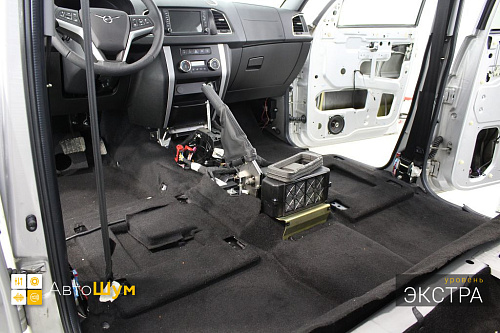 Пылесосим ковер УАЗ Патриот