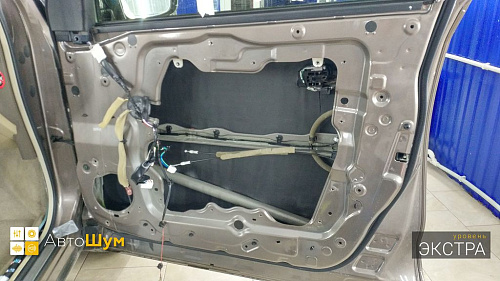 Шумо и теплоизоляция дверей Ниссан Мурано