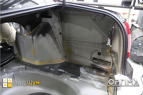 Заводская виброизоляция на арках Датсун Он До