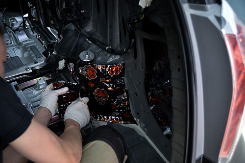 Виброизоляция багажника Хонда Фит Шатл