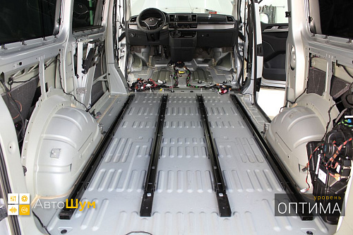 Штатная шумоизоляция днища Фольксваген Мультивэн