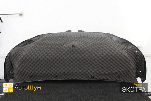 Шумоизоляция крышки багажника Тойоты Камри 55