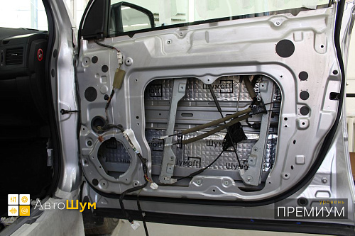 Шумоизоляция дверей Ниссан Х-Трейл Т31