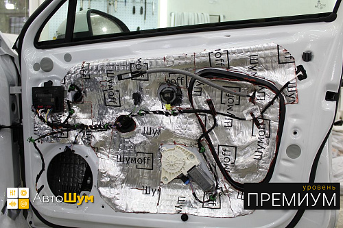 Шумоизоляция дверей Фольксваген Пассат.