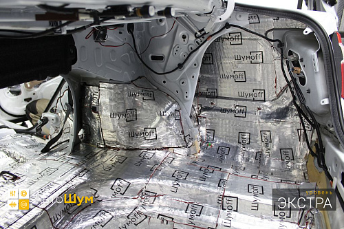 Виброизоляция арок Тойоты Камри 55