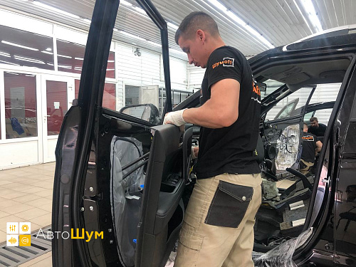 Разбираем дверь Хёндай Крета