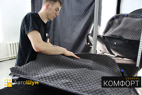 Клеим дверную обшивку Киа Рио