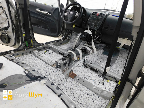 Готовый второй слой на днище Тойота Аурис