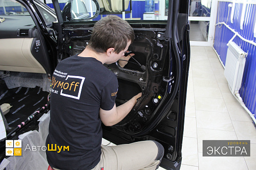 Клеим Шумофф Комфорт 6 Лексус РХ 350