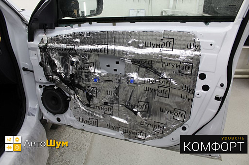 Шумоизоляция дверей Ниссан Альмеры.