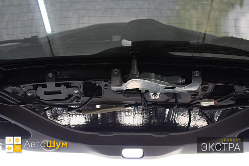 Виброизоляция крышки багажника Хонда Джейд