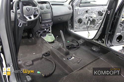 Пылесосим ковер Рено Дастер