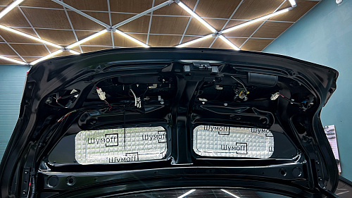 Виброизоляция пятой двери Мазда СХ-9