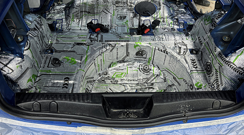 Виброизоляция багажника Рено Сандеро