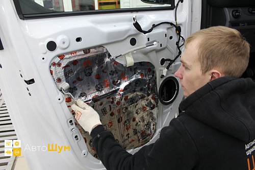 Третий слой шумоизоляции двери Шумофф Joker для Пежо Эксперт