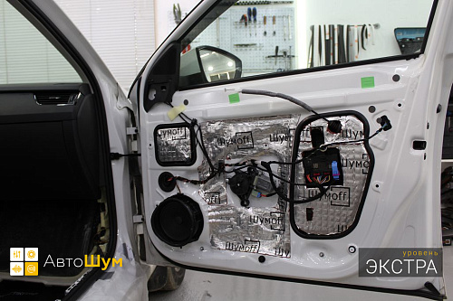 Звукоизоляция дверей Шкоды Октавии