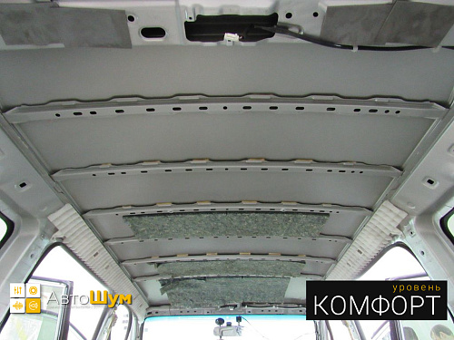 Штатная шумоизоляция крыши Тойоты Пробокс.