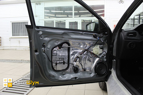 Шумоизоляция двери Фольксваген Поло Мк6