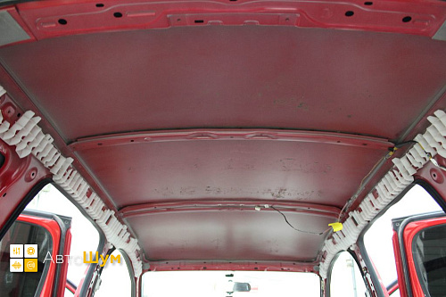 Штатная шумоизоляция Тойота Функарго