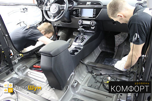 Клеим Шумофф М3 на пол Киа Рио