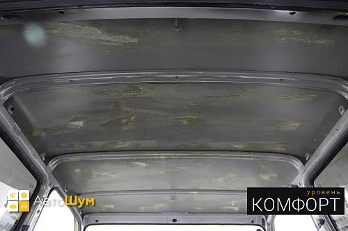 Обезжириваем крышу Нивы 2121