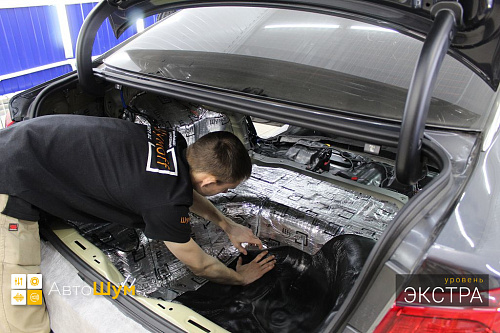 Клеим Герметон 7Л на дно Киа Оптима