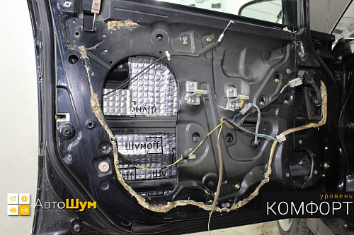 Виброизоляция дверей Хонда Одиссей