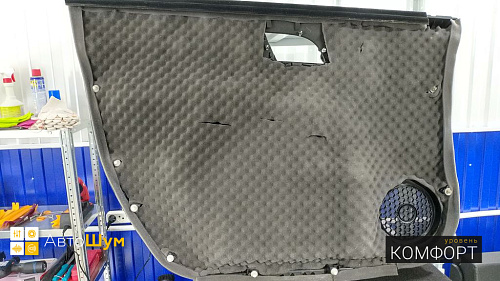 Шумоизоляция дверной обшивки Хонды СРВ